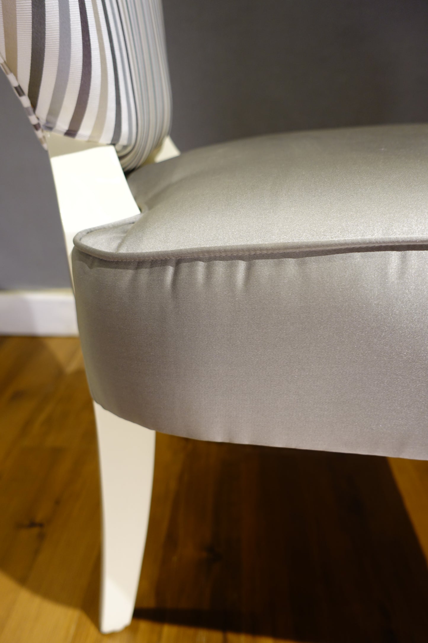 Triana Vanity Chair