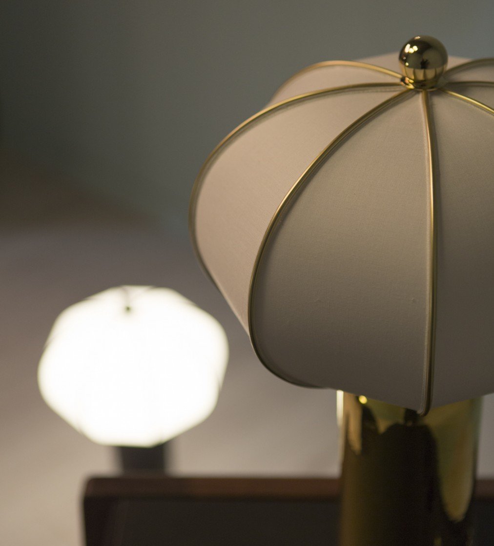 Balloon Table Lamp